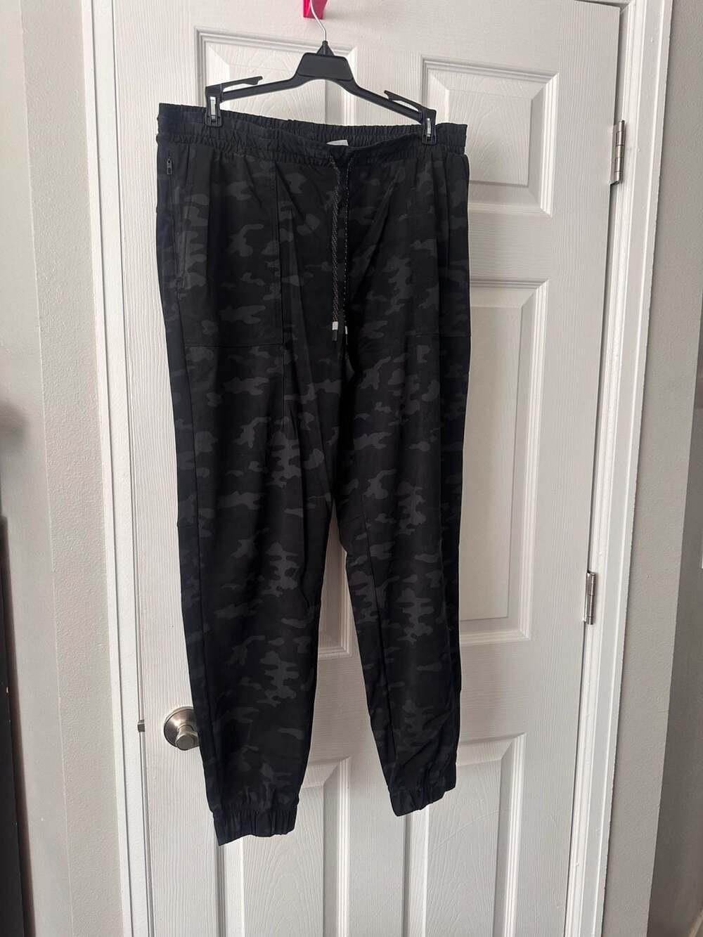 Fabletics Camo Joggers Size M